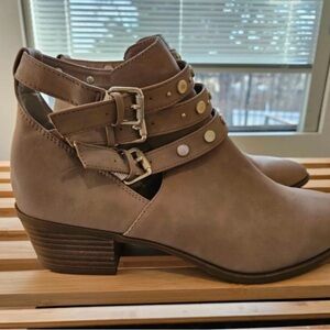 Sam Edelman Taupe Heeled Boots with Buckle Straps